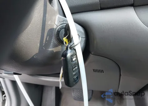 2003 Toyota Camry Le from USA, damaged, VIN 4T1BE32K93U690995